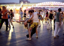 На День России для волжан запланировали сальса-вечеринку