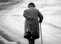 Еще две пожилые волжанки оказались под колесами авто