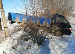 Автомобиль слетел в кювет: на трассе пострадал подросток