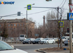 Автомобилист сбил 15-летнего на мотоцикле в Волгограде