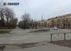 Кто будет отвечать за покалеченных детей? В Волжском на 2 месяца отключили светофор у школы