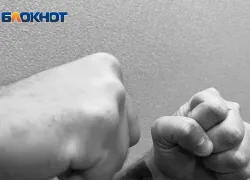 В Волжском мужчина избил прохожую до тяжких травм и бросил ее на морозе