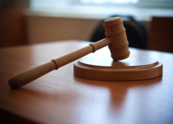 Волжанин отправился за решетку за нападение на соседку с палкой с гвоздем