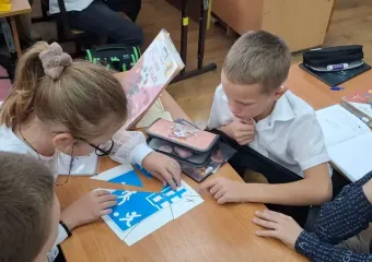В Волжском школьникам напомнили главные правила безопасности на дороге