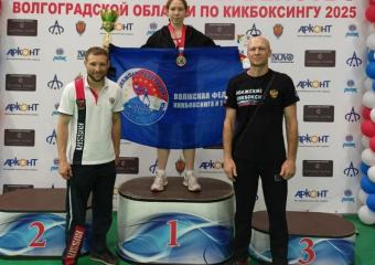 «Порвали» всех и завоевали медали: волжские спортсмены на чемпионате области по кикбоксингу