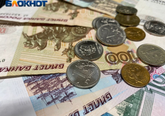 Тинькофф введет комиссию на пополнение наличных