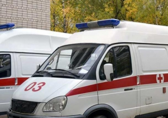 Три человека попали в больницу от столкновения автомобилей
