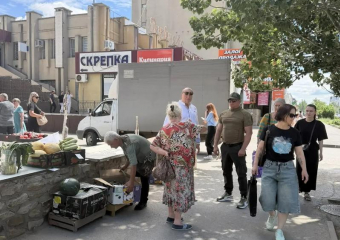 В Волжском разгоняют стихийные рынки у жилых домов