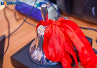 В Волжском детей сотнями переводят на дистант из-за массовой заболеваемости