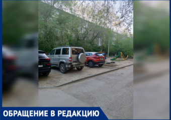 Зеленая зона гибнет под колесами автомобилей в Волжском