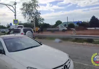 В Волжском насмерть сбили женщину на пешеходном переходе