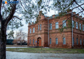 В Волжском стартовал необычный вернисаж