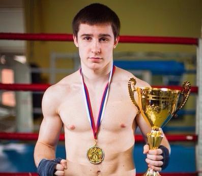 Волжский кикбоксер победил во всероссийском турнире