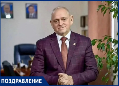 Игорь Воронин поздравил волжан с Днем России