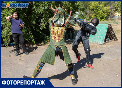 Фехтовальщики со всей страны встретились в Волжском на юбилейном турнире