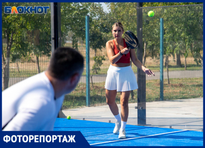 В Волжском разыграли Кубок мэра по падел-теннису: фоторепортаж