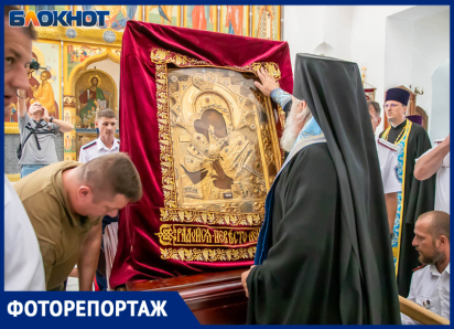 Донская икона Божией Матери прибыла в Соборный храм Иоанна Богослова в Волжском