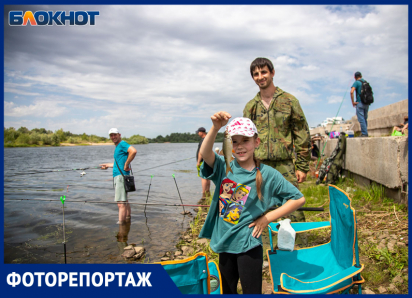 Приехали за 3 тысячи км: в Волжском прошел большой фестиваль рыбаков