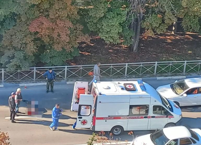 В Волжском на улице Мира на пешеходном переходе сбили мужчину