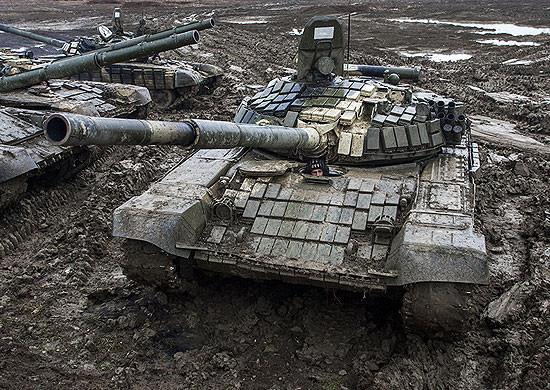 На полигоне Прудбой проходят испытания новейшего танка Т-90А