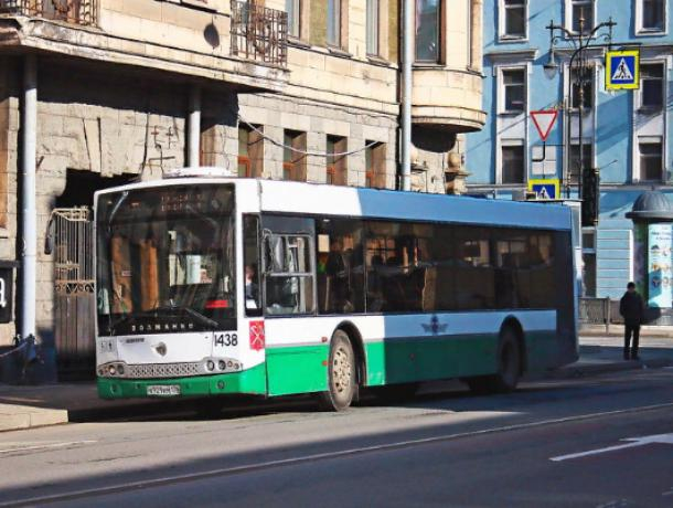 В Волжском изменилось расписание межмуниципальных маршрутов автобусов