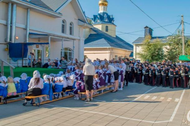 Александро-Невский фестиваль прошел в Волжском