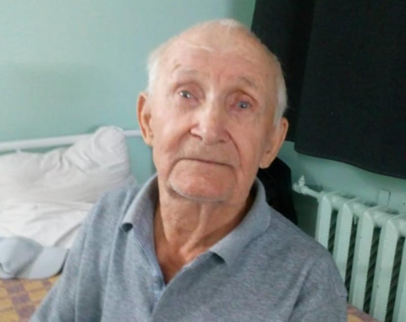 В Волжскую больницу попал Виктор Анатольевич: мужчина не помнит свой адрес, врачи ищут родных