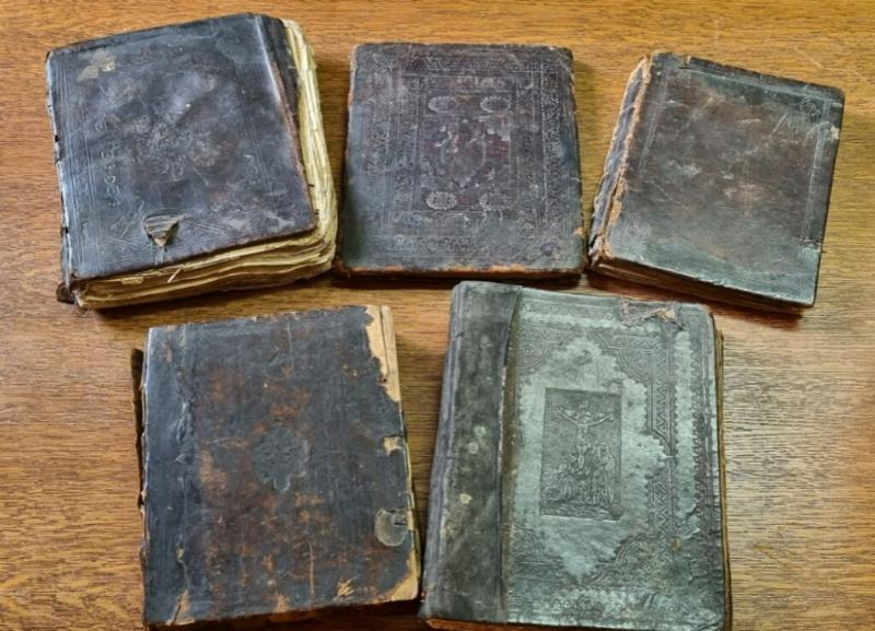Коллекция музея православной книги в Волжском пополнилась