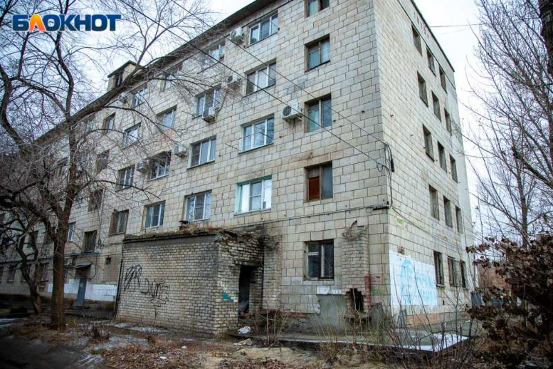 Жители остались без интернета из-за расхитителей металла в Волжском