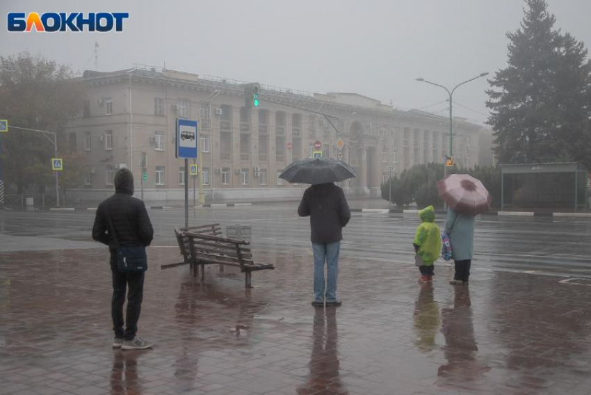 Что стоит за неприятными зловониями в Волжском? 