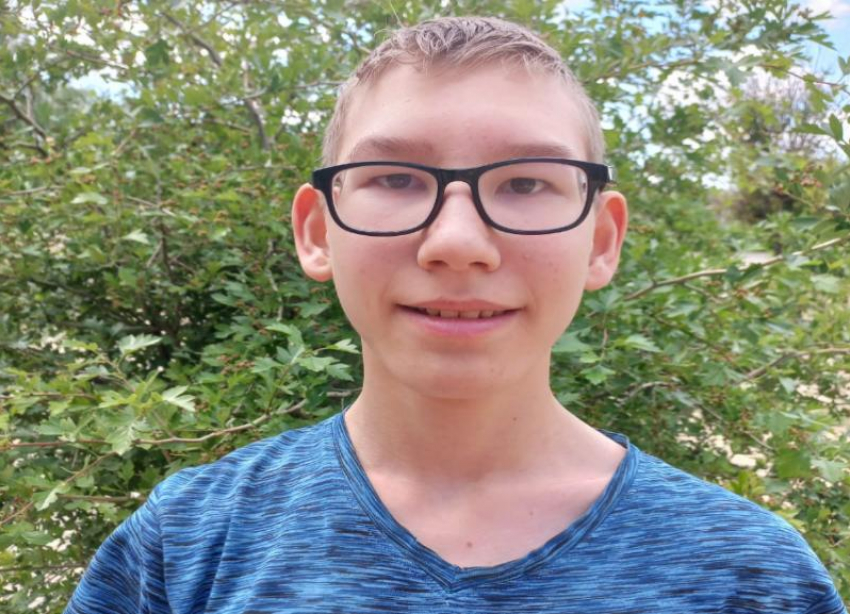 Сирота при живых родителях: подросток из Волжского ищет новую семью