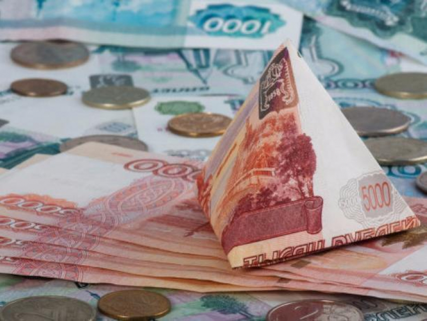 На погашение долгов Волжский взял в кредит еще одиннадцать миллионов рублей 
