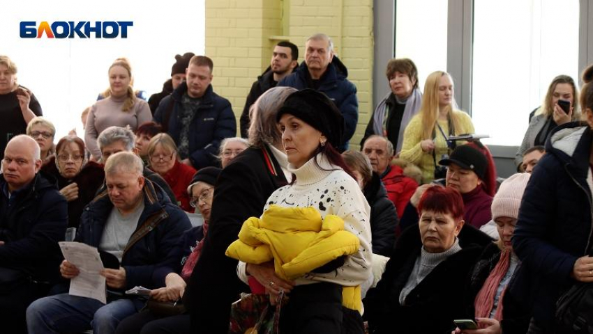 В Волжском состоялся семинар, посвященный новой системе оплаты за отопление: видео