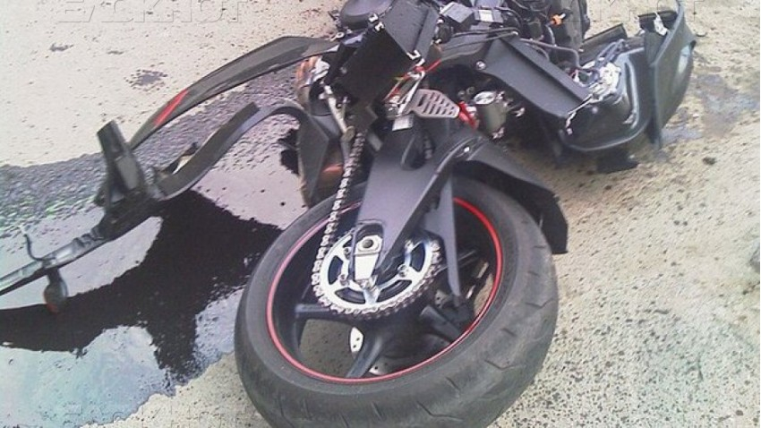 Школьник на мотоцикле столкнулся с «Приорой» в Урюпинске
