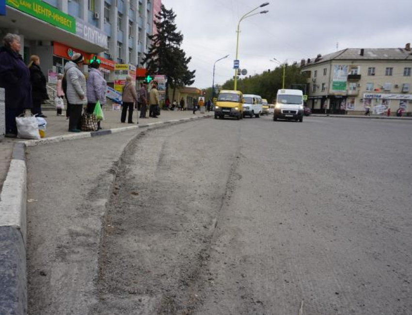 Сэкономленные деньги потратят на ремонт дороги на площади Свердлова