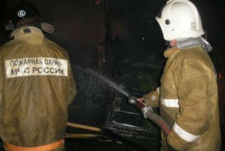 Короткое замыкание стало причиной двух пожаров в Волжском