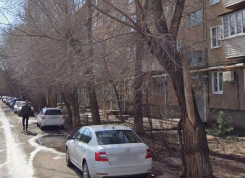 Замерзаем и ждем: жители Волжского жалуются на отсутствие отопления