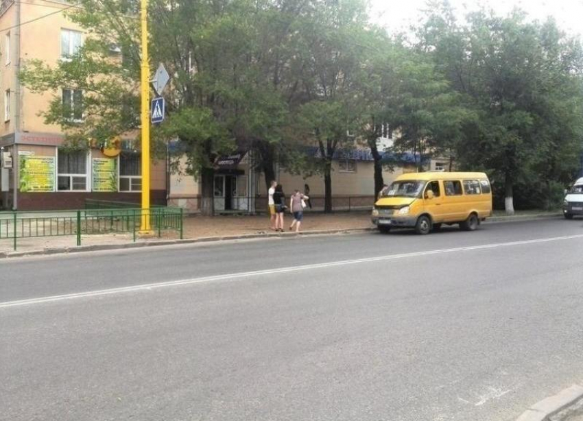 В Волжском прокуратура выдала администрации предписание за остановку у онкодиспансера