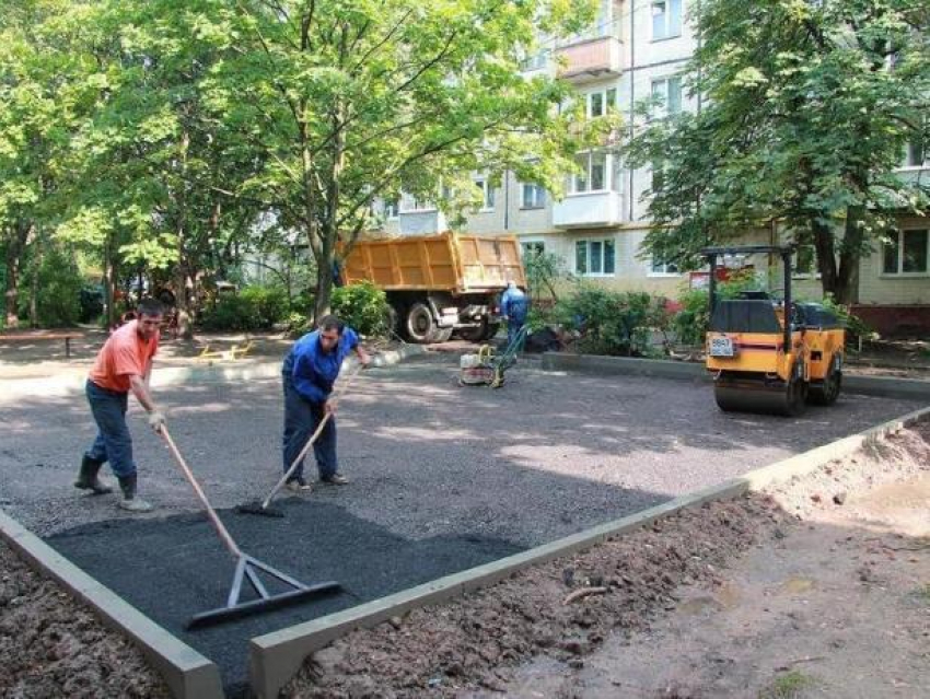 24 двора благоустроят в Волжском в 2019 году