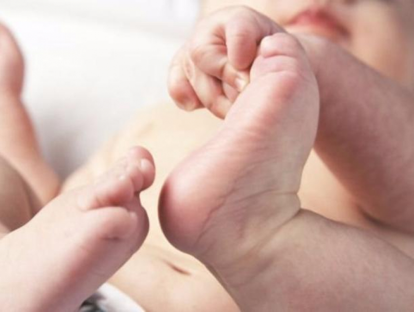 Закон о дополнительном пособии для молодых мам в Волжском вступил в силу