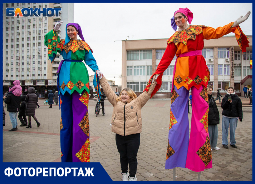 Интерактивная Рождественская сказка: в Волжском сделали праздник для детей