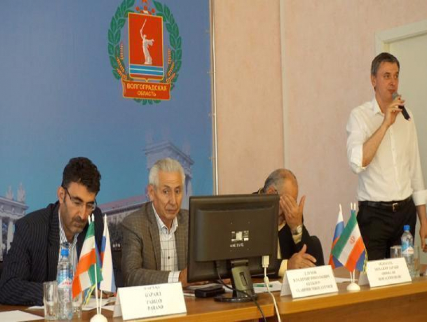 Иранские бизнесмены договорились о сотрудничестве с бизнесменами Волжского