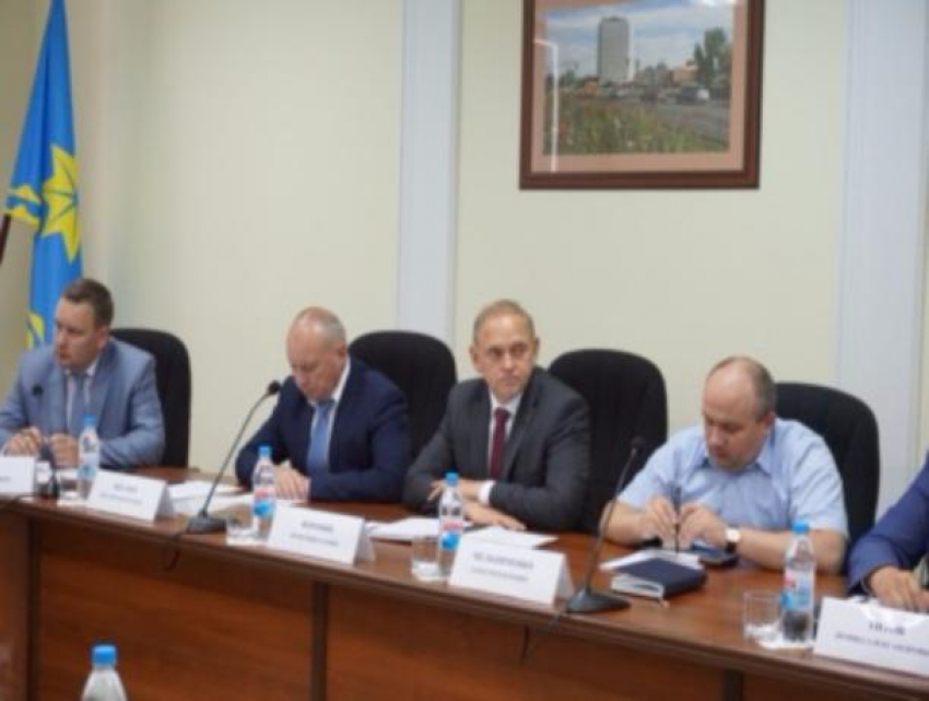 Главные силовики региона устроили совещание по безопасности на ФИФА в Волжском и без губернатора 