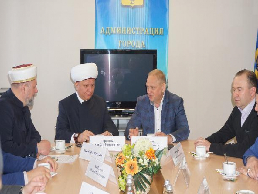 В Волжский прибыл глава Духовного собрания мусульман России
