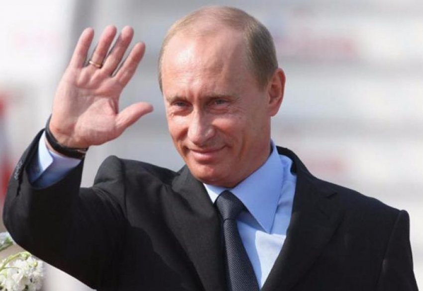 Владимир Путин отметил увеличенный вдвое сброс воды на Волжской ГЭС
