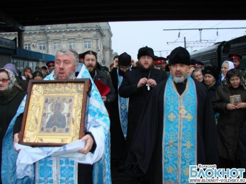 Решено установить еще два поклонных креста с именами жертв волгоградских терактов