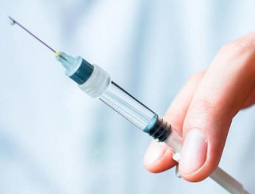 Обновленные прививки от гриппа завезли в Волжский