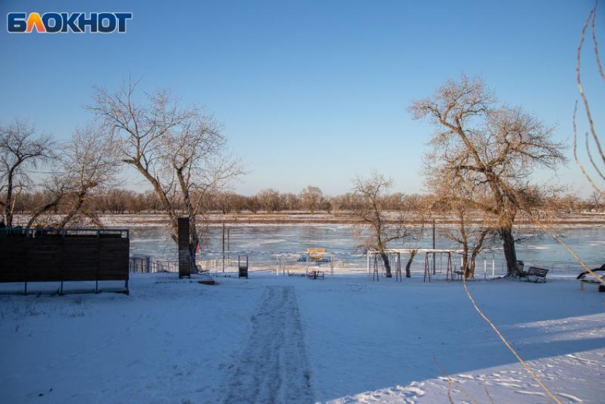 Небольшой снег и сильный мороз: погода в Волжском
