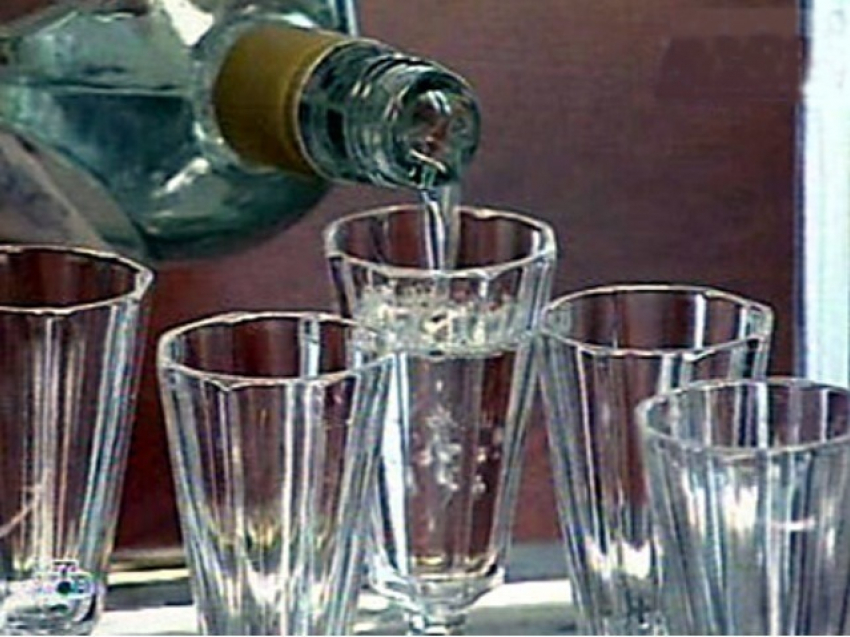 Под Волгоградом безработный изрезал ножом пожилого мужчину за отказ выпить с ним