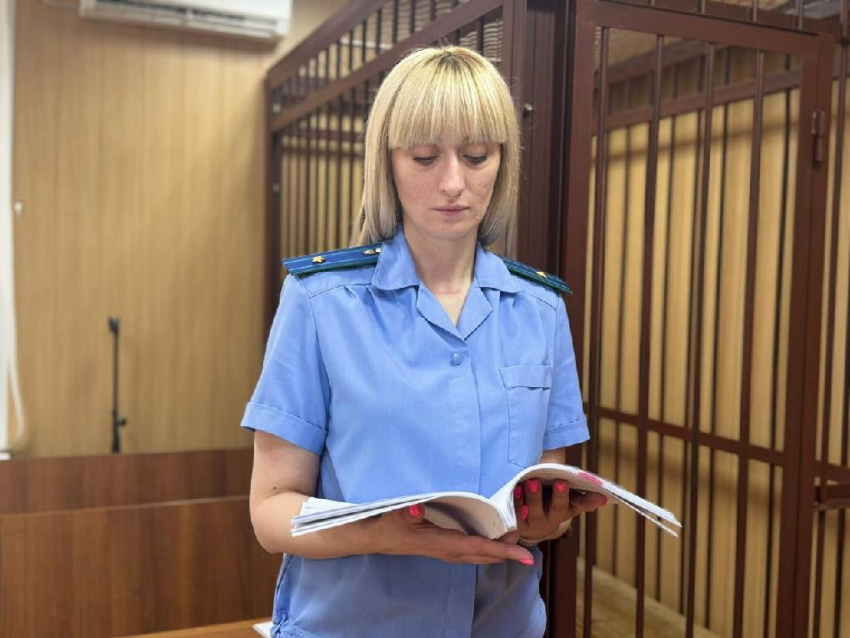 Житель Волгоградской области получил 5,5 лет колонии за мошенничество с выплатами участнику СВО